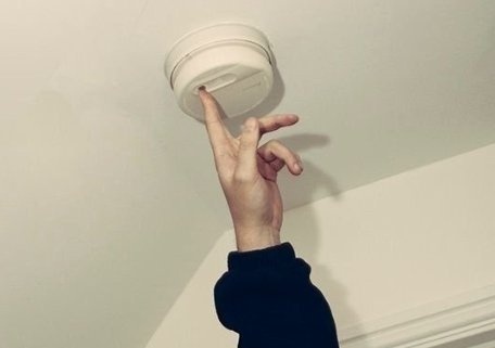 Testing a smoke alarm